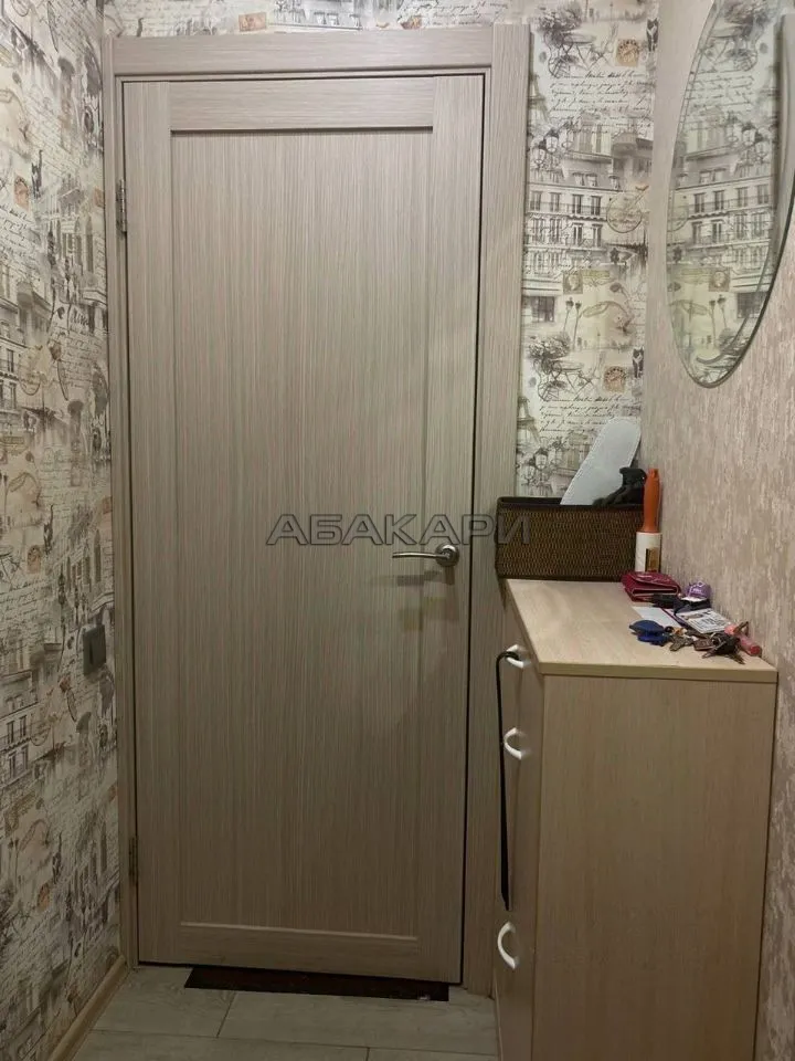 3-комнатная улица Урицкого, 108  за 45000 руб/мес фото 5