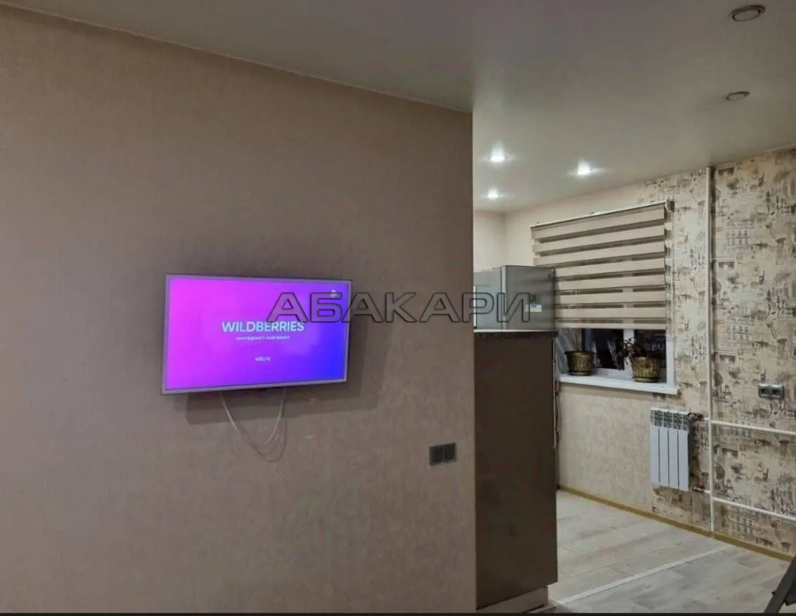 3-комнатная улица Урицкого, 108  за 45000 руб/мес фото 6