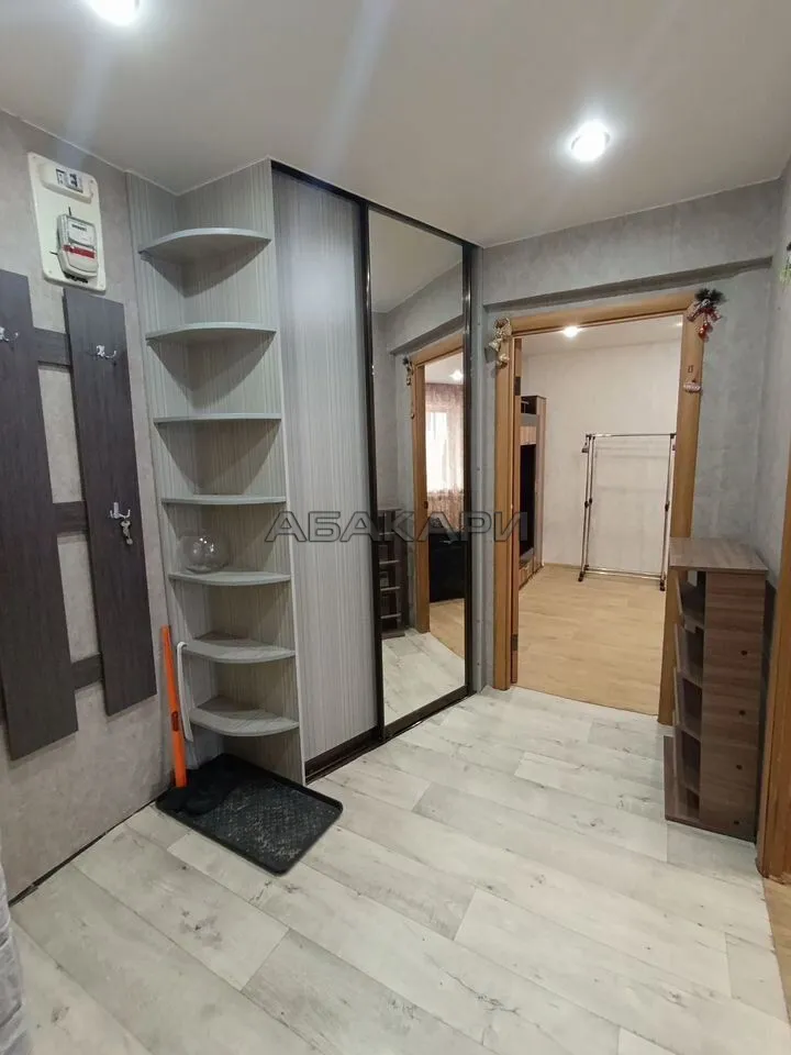 2-комнатная проспект имени Газеты Красноярский Рабочий, 159  за 35000 руб/мес фото 10