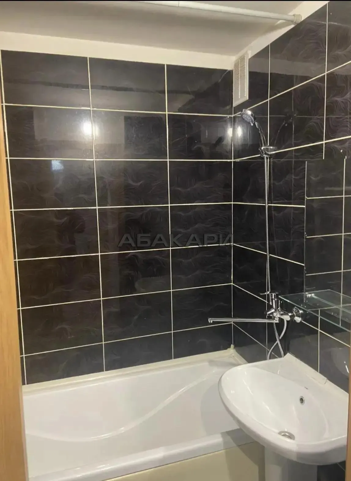 1-комнатная улица 9 Мая, 55  за 30000 руб/мес фото 5