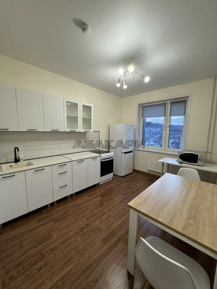1-комнатная Свердловская улица, 6К  за 35000 руб/мес фото 2