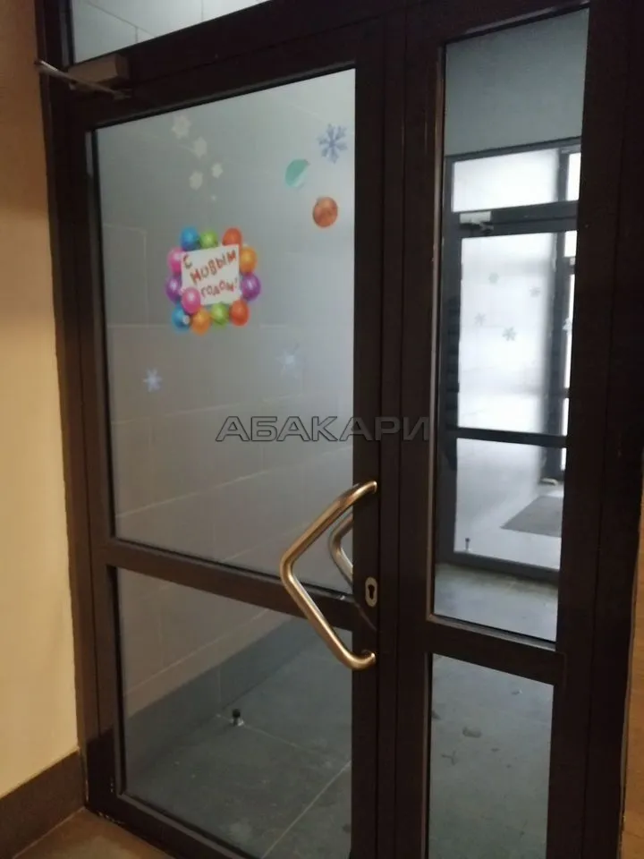 1-комнатная улица Петра Ломако, 16  за 40000 руб/мес фото 7