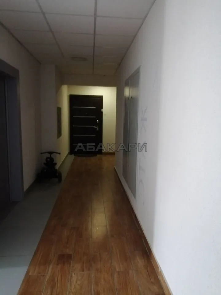 1-комнатная улица Петра Ломако, 16  за 40000 руб/мес фото 9