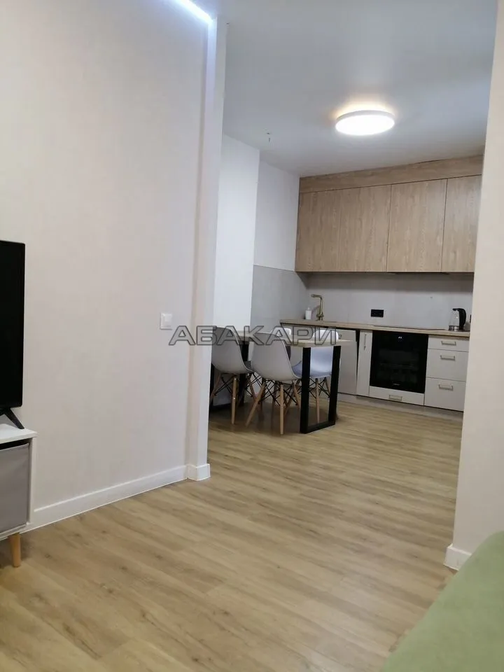 1-комнатная улица Петра Ломако, 16  за 40000 руб/мес фото 26