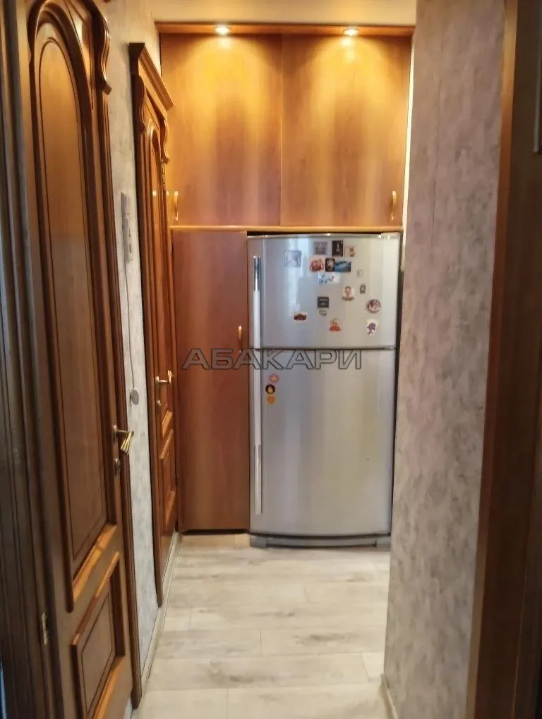 2-комнатная проспект 60 лет Образования СССР, 7  за 30000 руб/мес фото 8