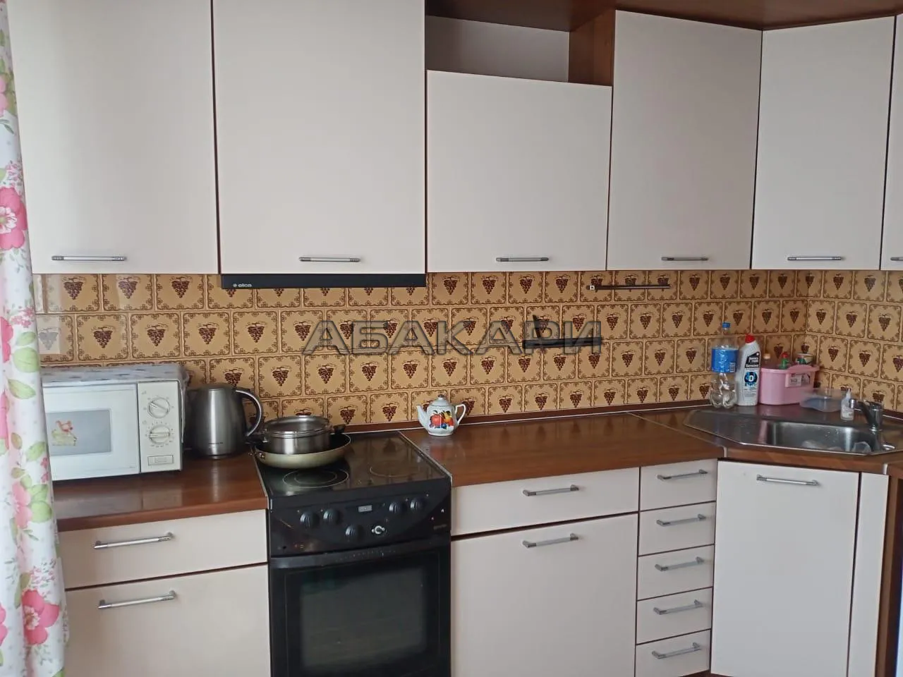 2-комнатная проспект 60 лет Образования СССР, 7  за 30000 руб/мес фото 2