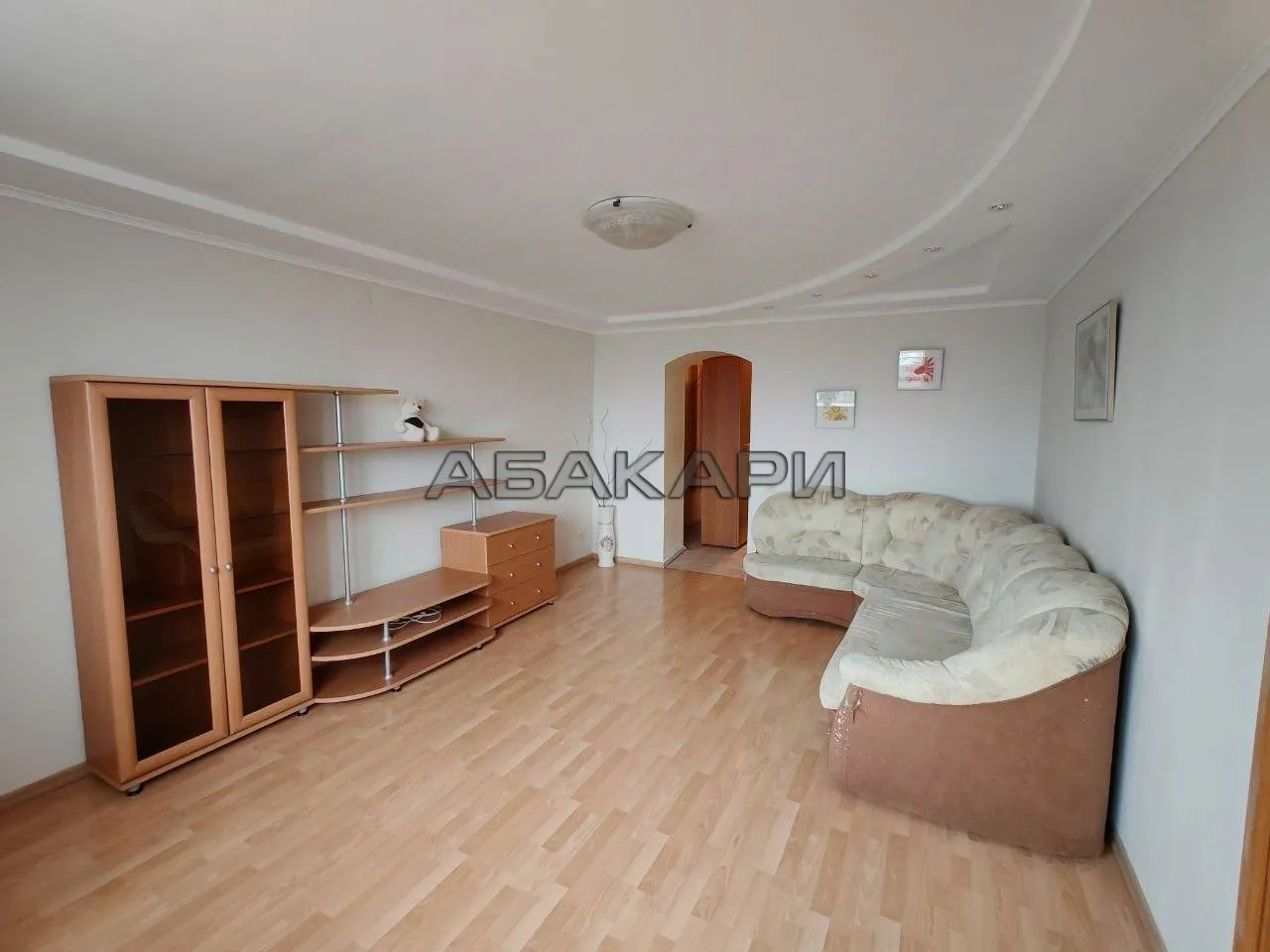 3-комнатная Свердловская улица, 13  за 38000 руб/мес фото 3