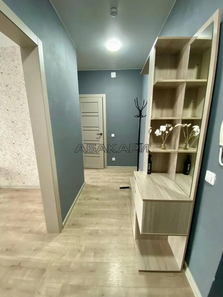 2-комнатная Свердловская улица, 6К  за 30000 руб/мес фото 1