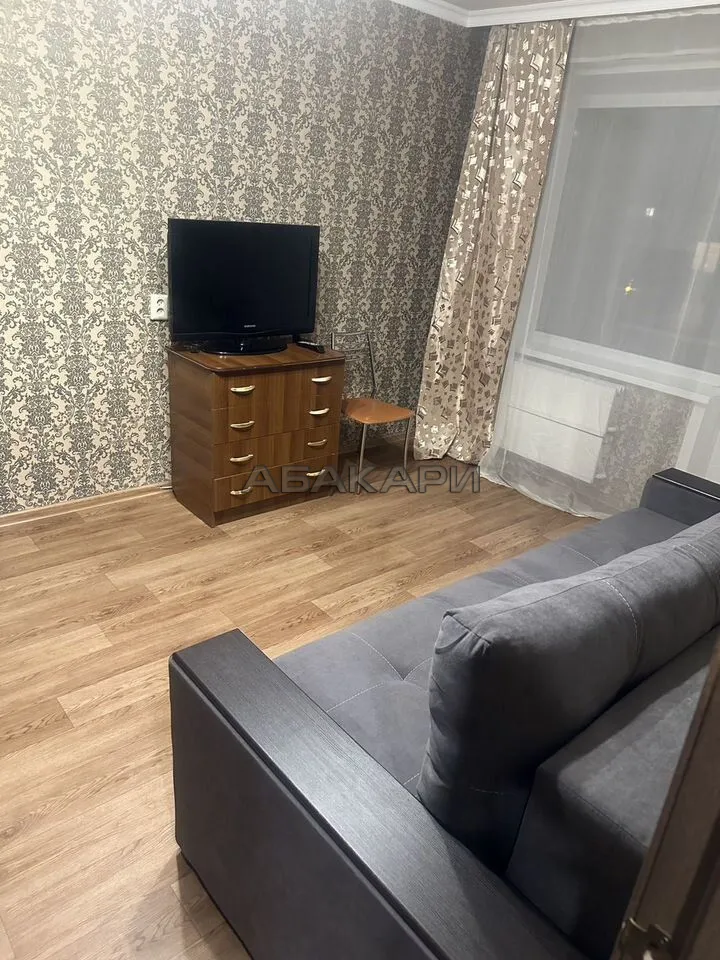 1-комнатная улица Гусарова, 27  за 26000 руб/мес фото 1