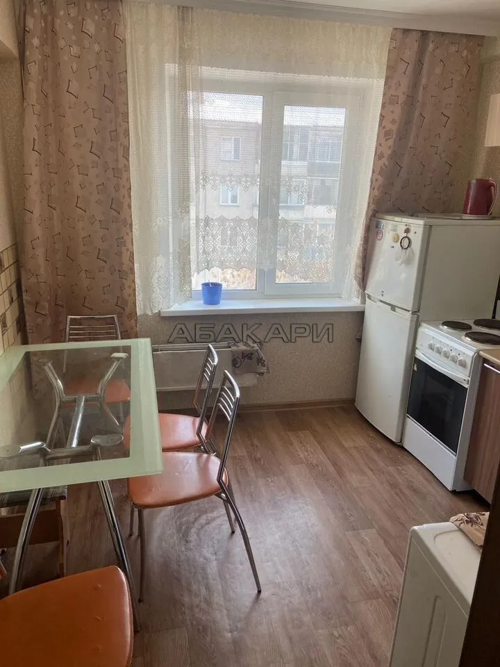 1-комнатная улица Гусарова, 27  за 26000 руб/мес фото 4