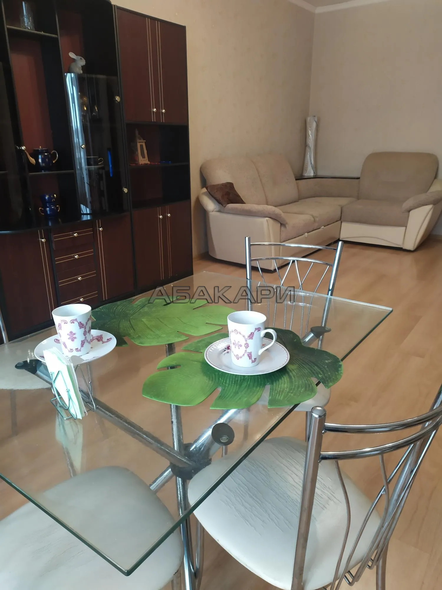 3-комнатная улица Молокова, 1к3  за 55000 руб/мес фото 1