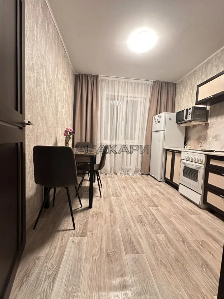 1-комнатная улица Шевченко, 90  за 26000 руб/мес фото 2