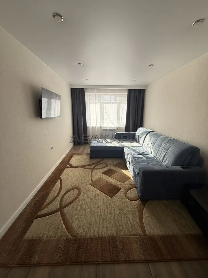 1-комнатная улица Калинина, 4  за 35000 руб/мес фото 1