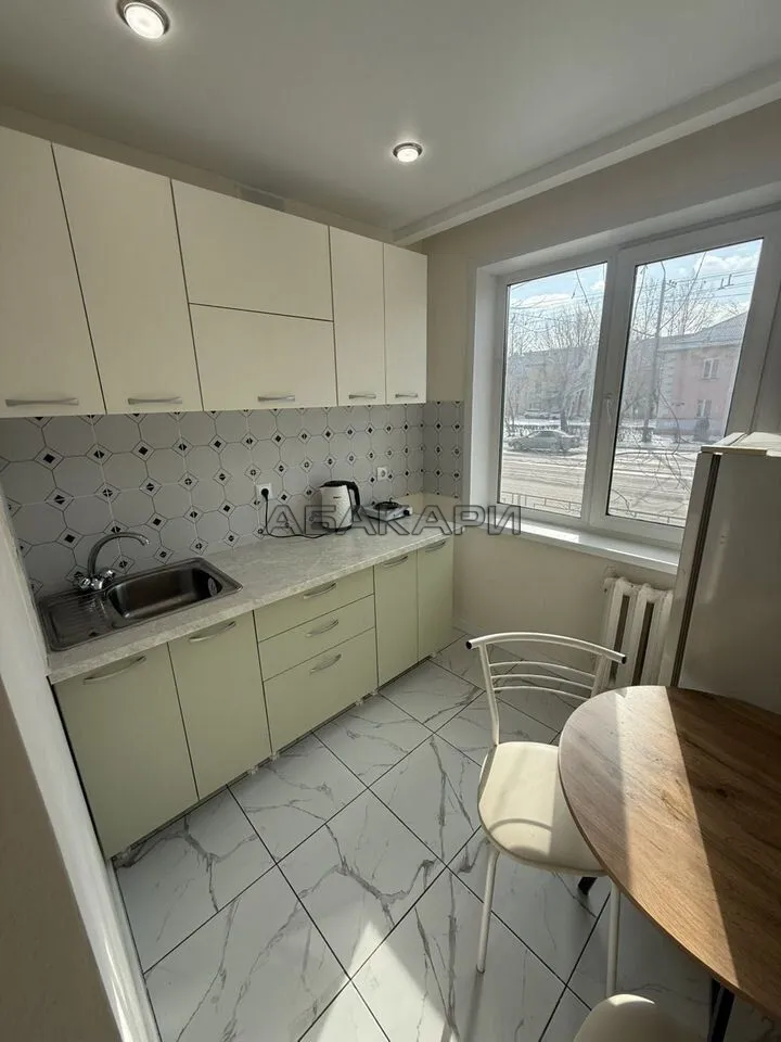 1-комнатная улица Калинина, 4  за 35000 руб/мес фото 2