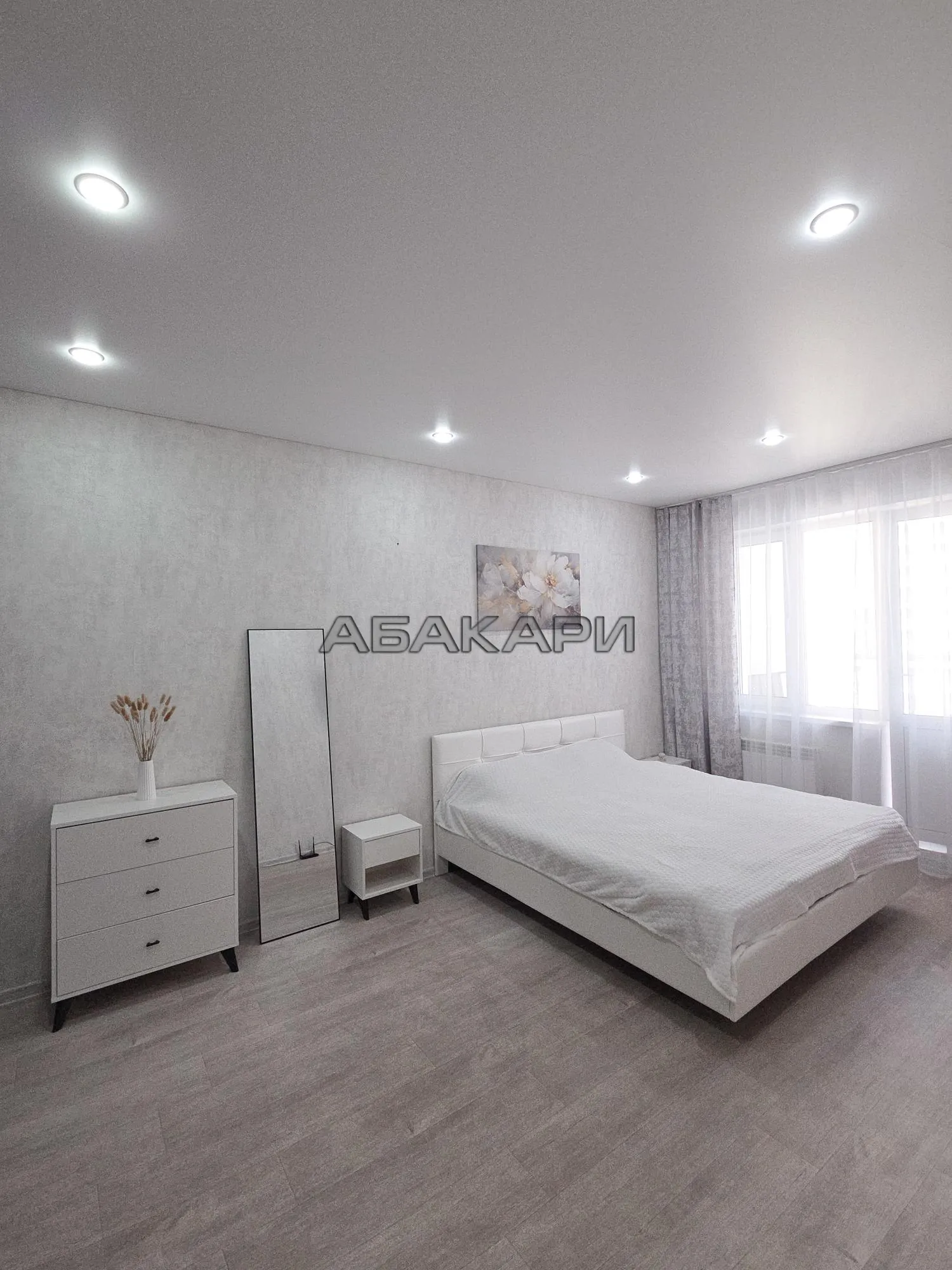 1-комнатная улица Александра Матросова, 34  за 35000 руб/мес фото 2