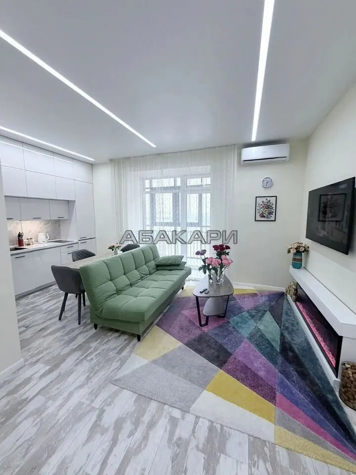 3-комнатная улица Авиаторов, 21  за 70000 руб/мес фото 4