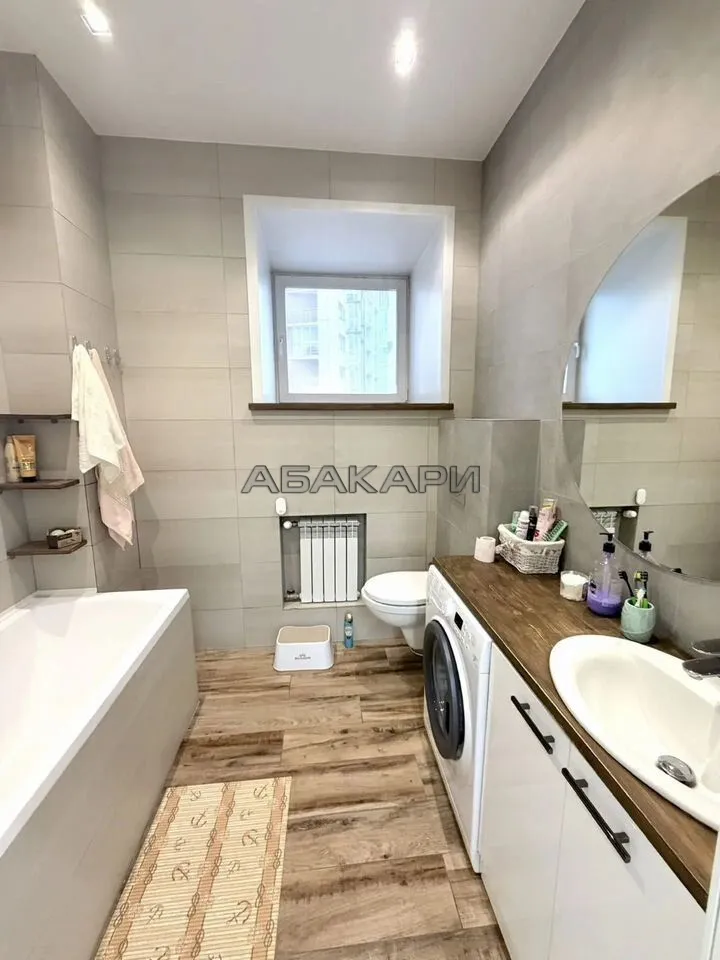 3-комнатная улица Авиаторов, 21  за 70000 руб/мес фото 18