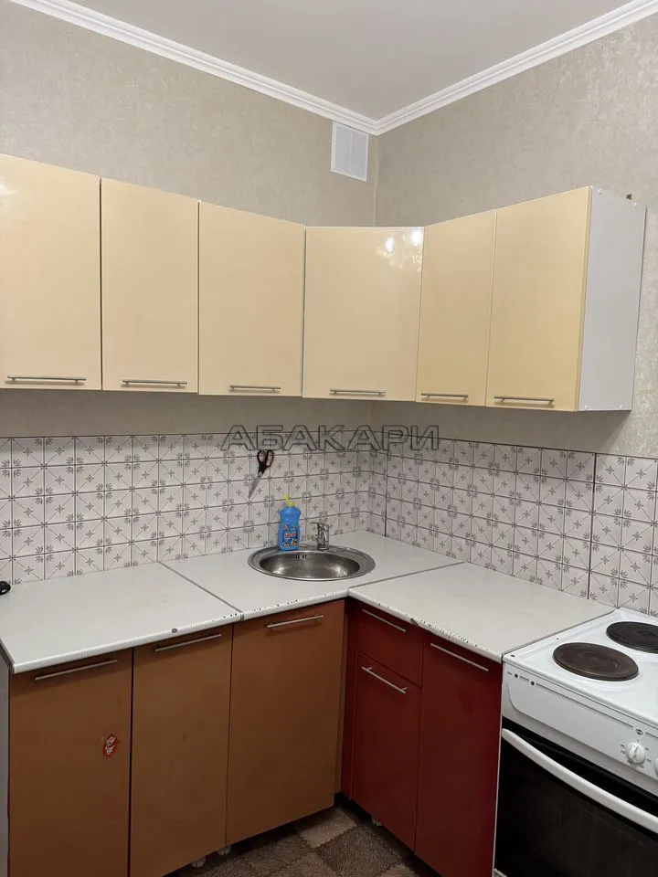 1-комнатная улица Молокова, 40  за 30000 руб/мес фото 1