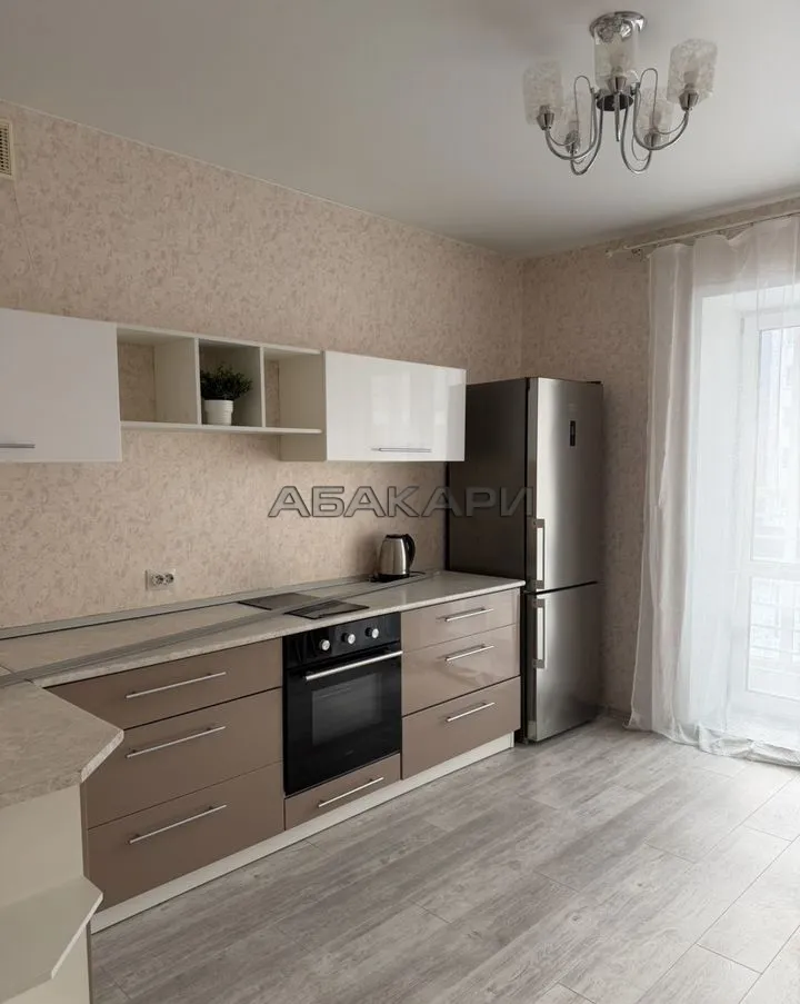 1-комнатная улица Петра Ломако, 6  за 37000 руб/мес фото 3