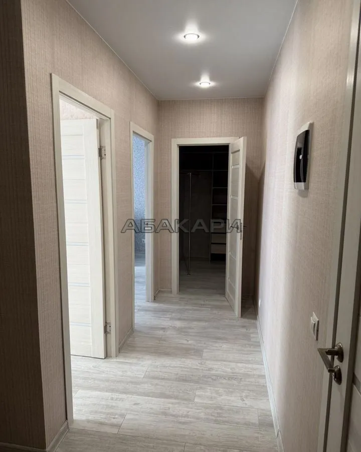 1-комнатная улица Петра Ломако, 6  за 37000 руб/мес фото 6