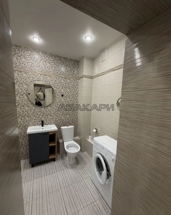 1-комнатная улица Петра Ломако, 6  за 37000 руб/мес фото 10