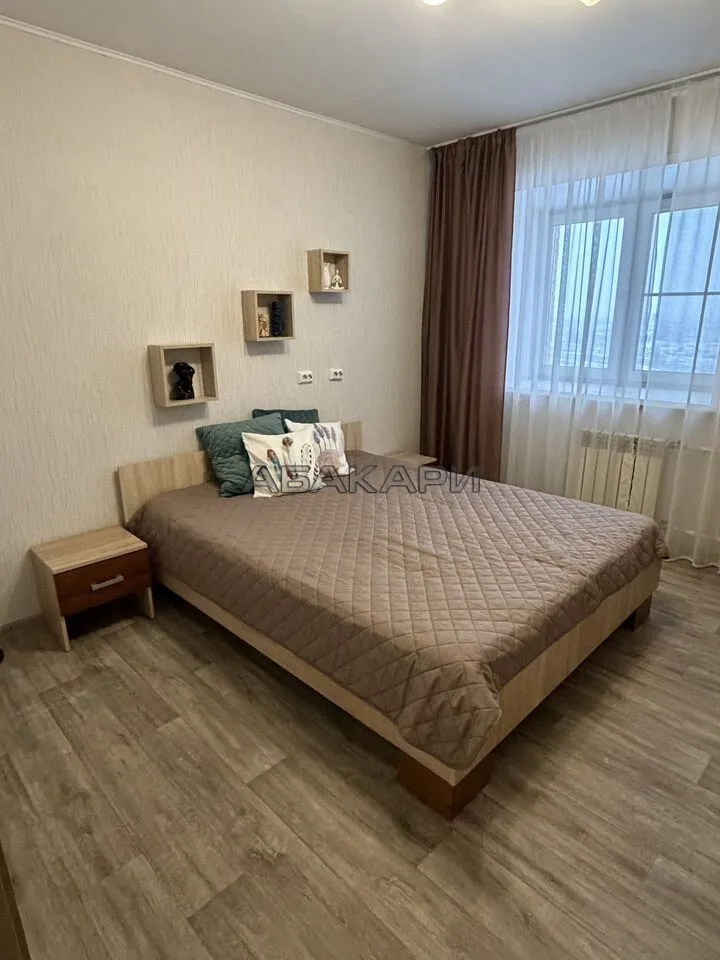 2-комнатная 2-я Огородная улица, 24  за 35000 руб/мес фото 1