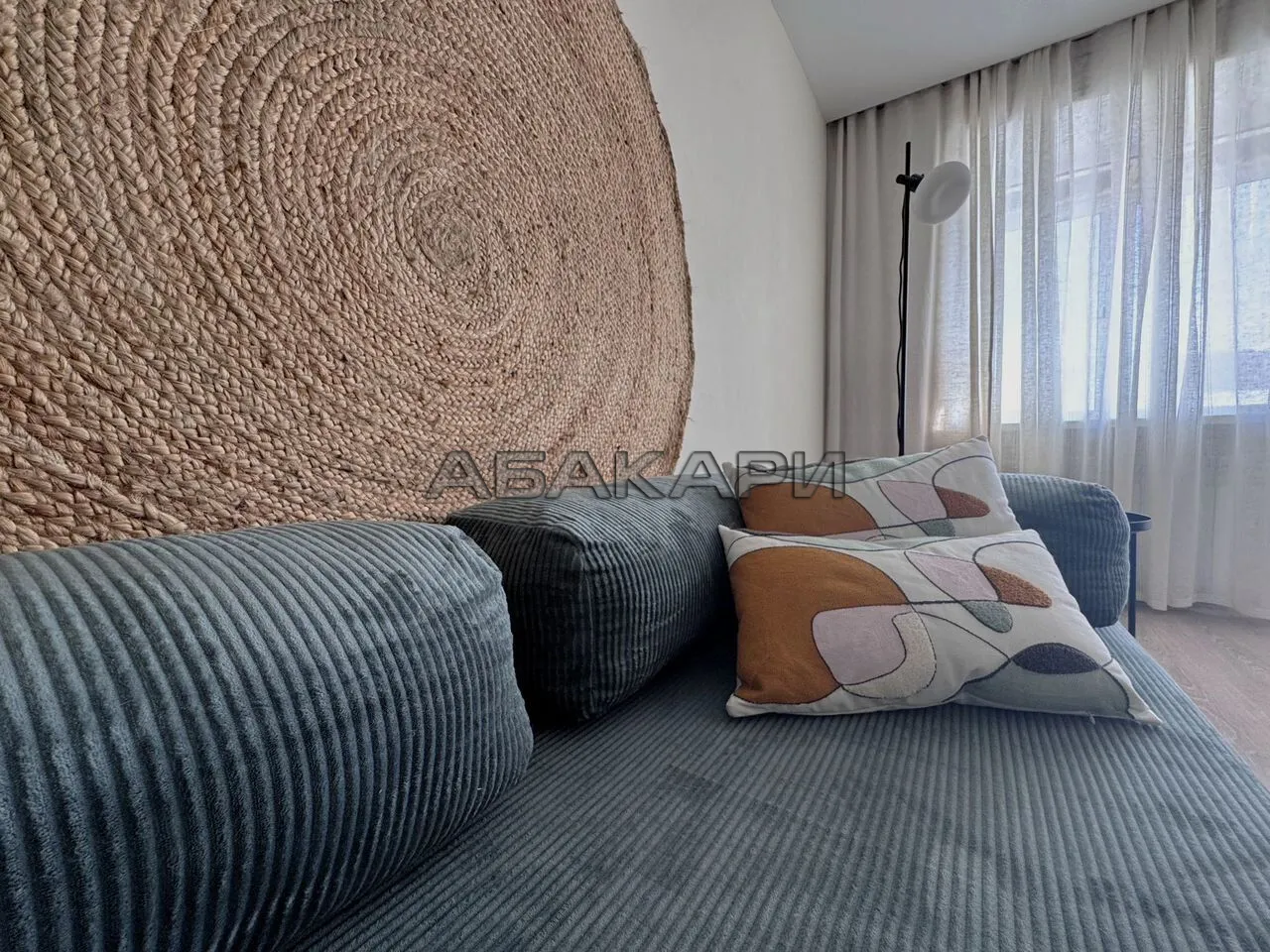 2-комнатная улица Декабристов, 36  за 50000 руб/мес фото 5