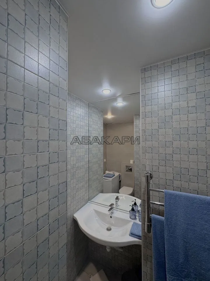 2-комнатная улица Декабристов, 36  за 50000 руб/мес фото 13