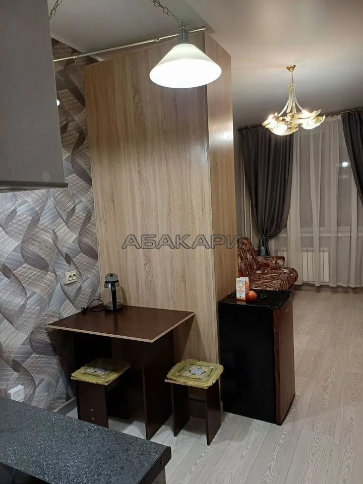 студия улица Сады, 6Г  за 24000 руб/мес фото 2