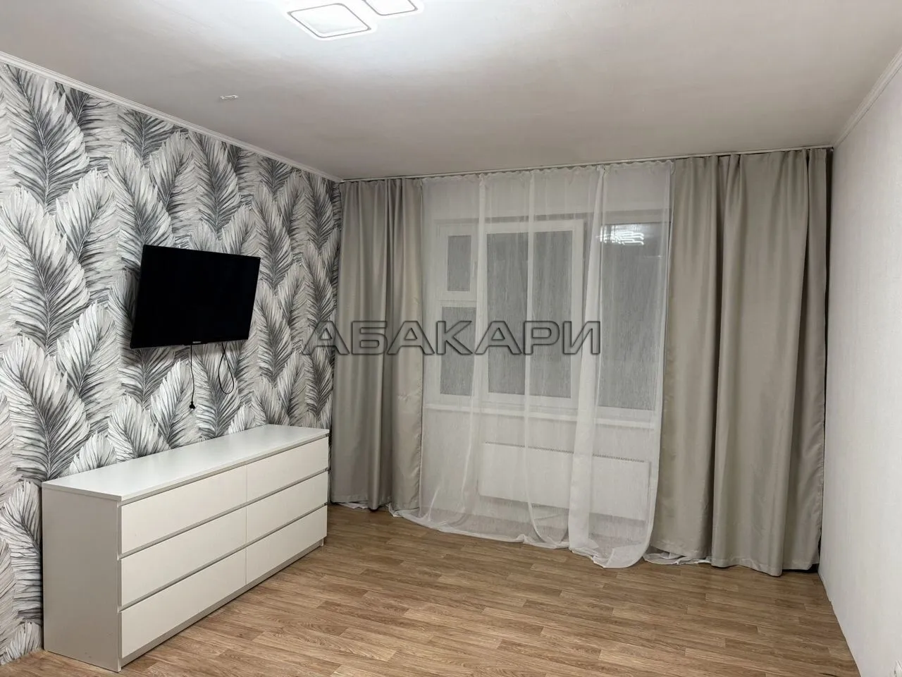 1-комнатная проспект 60 лет Образования СССР, 30  за 30000 руб/мес фото 4