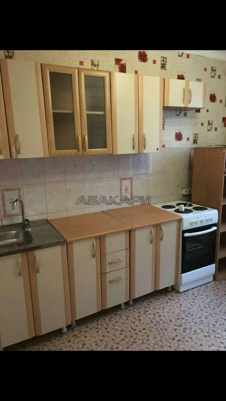 1-комнатная улица Батурина, 5 за 26000 руб/мес фото 3 1-комнатная улица Батурина, 5 за 26000 руб/мес фото 3