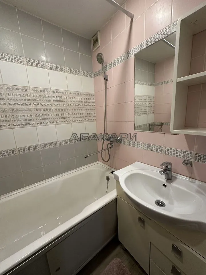 2-комнатная улица Алексеева, 97  за 39000 руб/мес фото 21