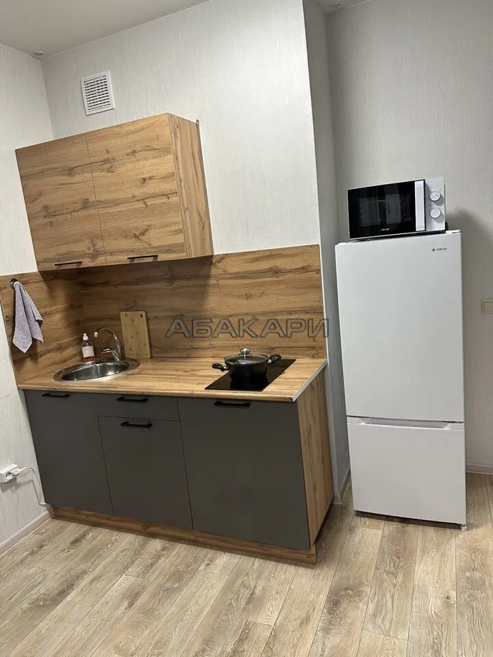 студия улица Петра Подзолкова, 24  за 35000 руб/мес фото 1