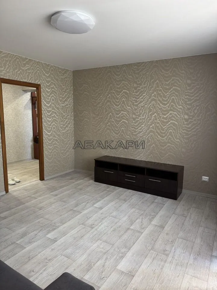 3-комнатная улица Молокова, 17  за 50000 руб/мес фото 7