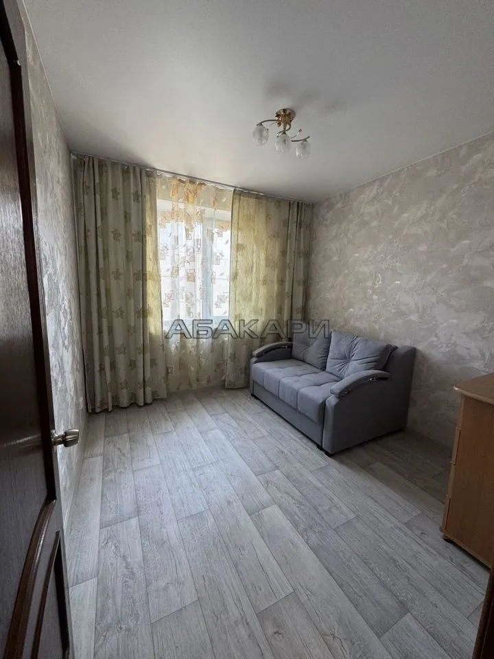 3-комнатная улица Молокова, 17  за 50000 руб/мес фото 8