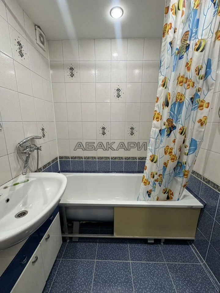 3-комнатная улица Молокова, 17  за 50000 руб/мес фото 11