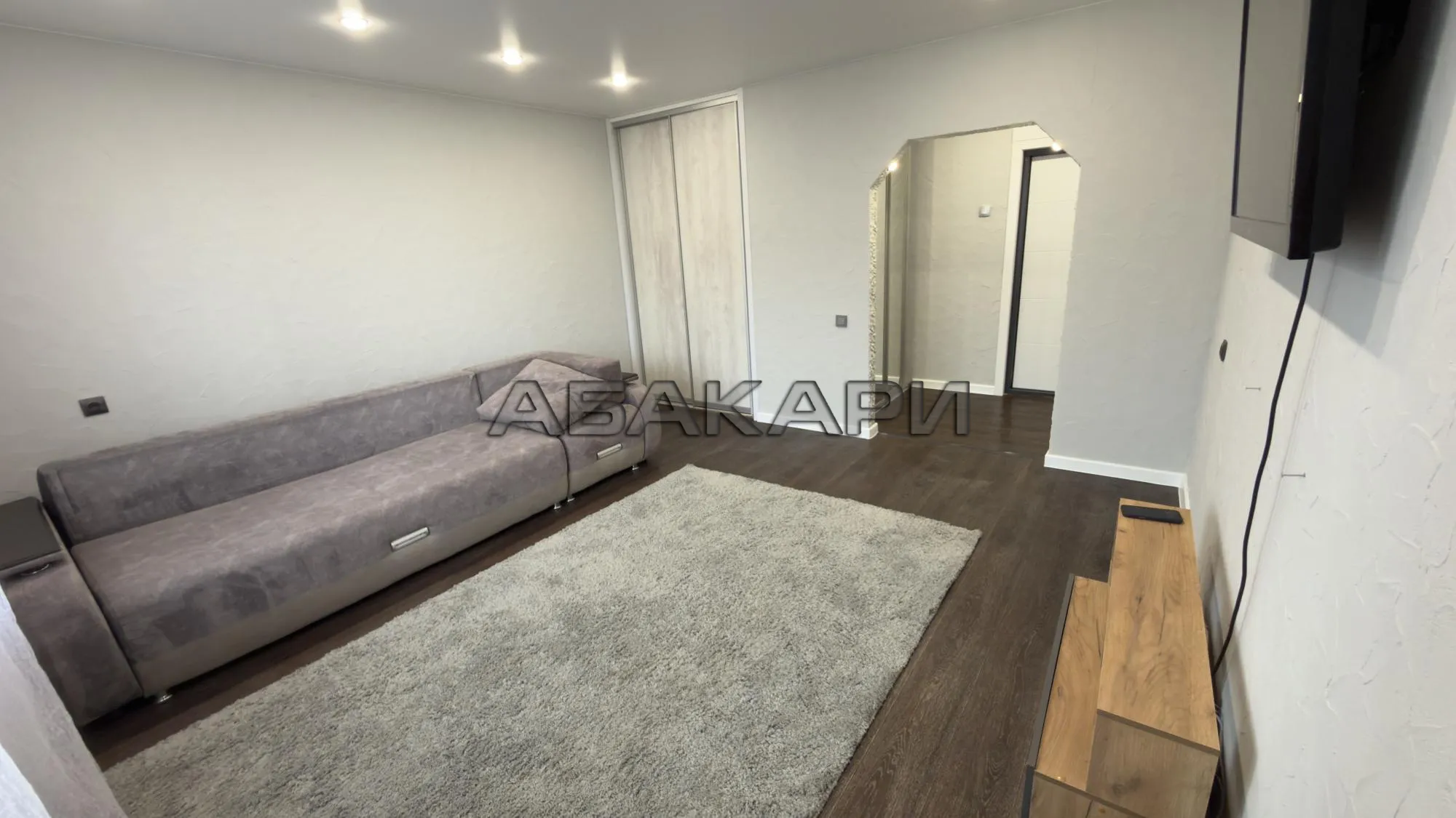 1-комнатная улица Батурина, 20  за 38000 руб/мес фото 2