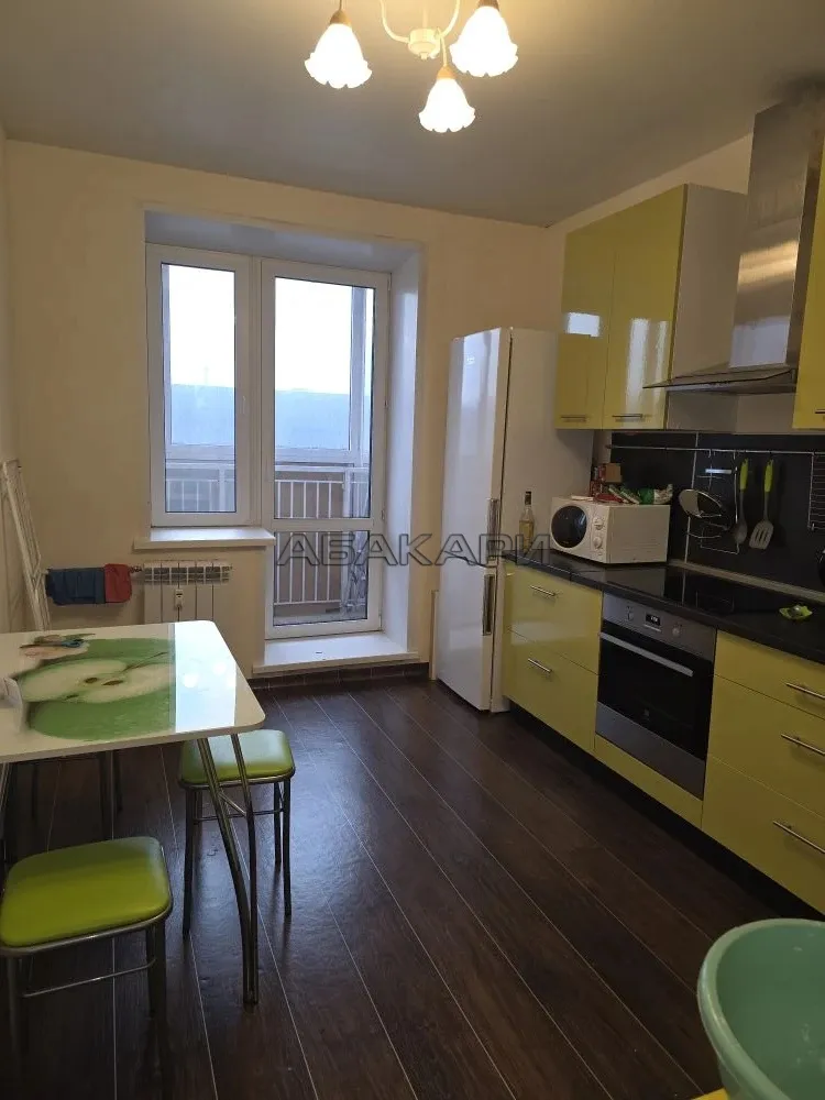 1-комнатная Апрельская улица, 1  за 28500 руб/мес фото 1