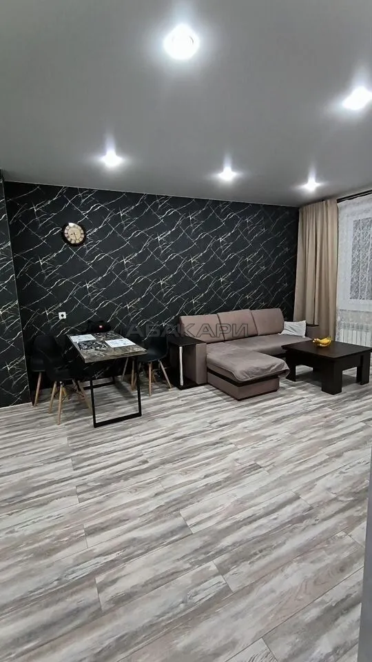 2-комнатная улица Александра Матросова, 36  за 40000 руб/мес фото 4