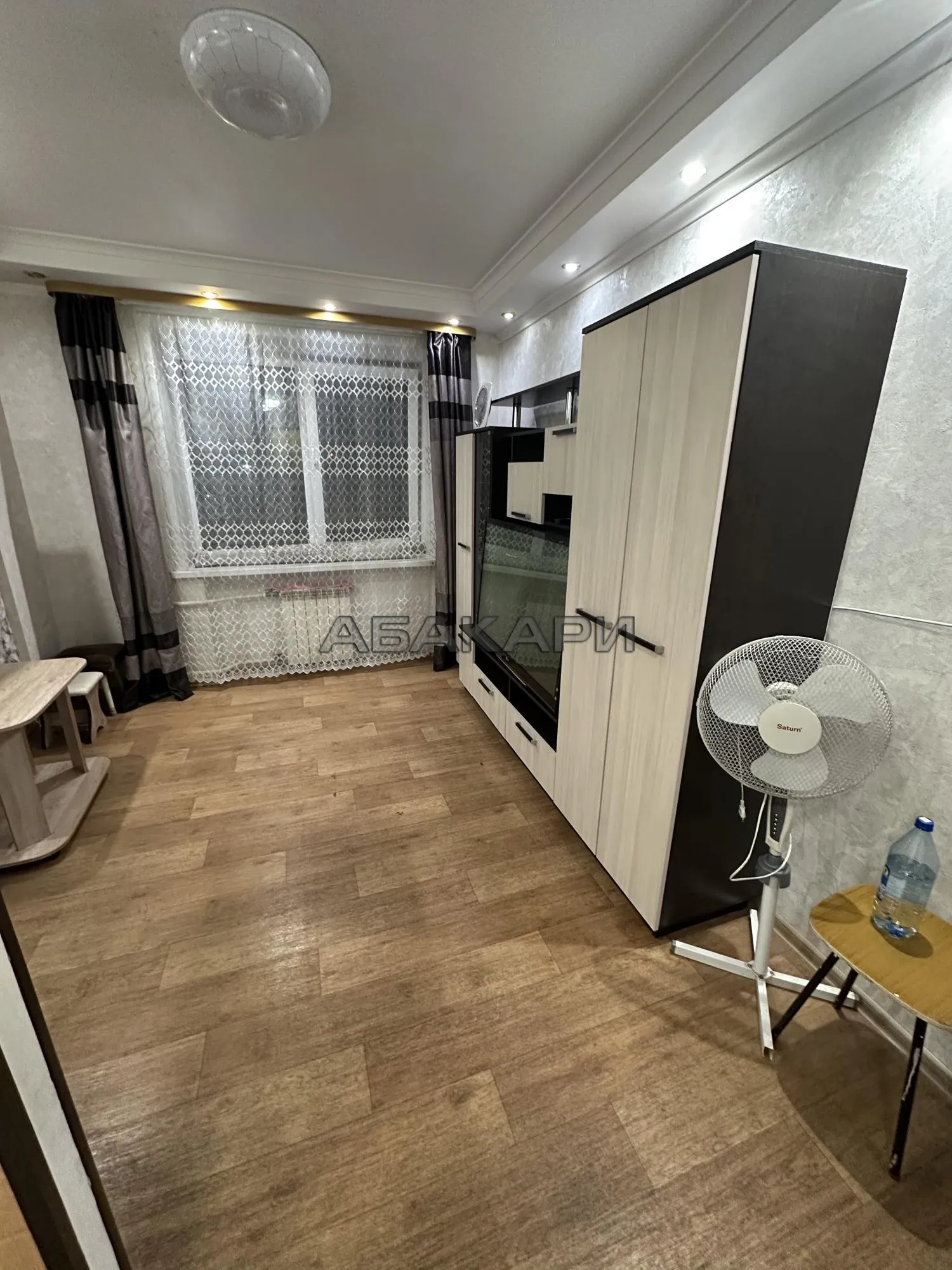 комната в общежитии улица 26 Бакинских Комиссаров, 25  за 18000 руб/мес фото 1