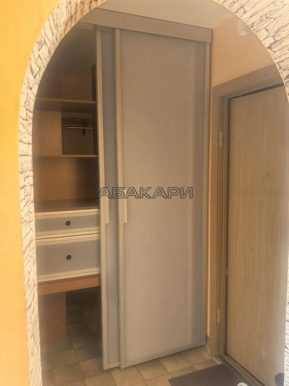 1-комнатная улица 3 Августа, 24  за 28000 руб/мес фото 6