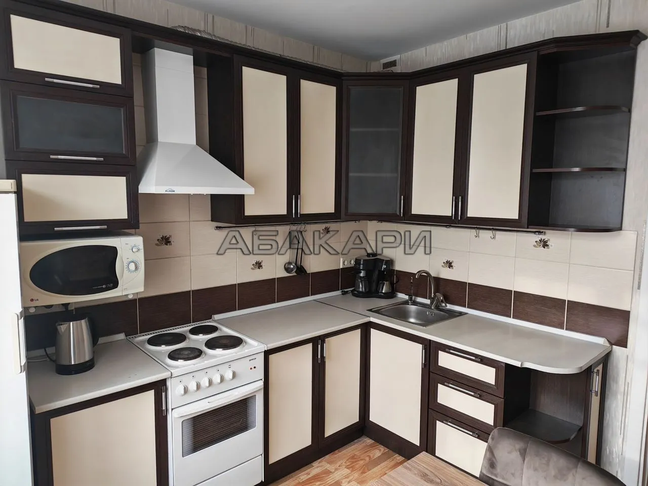 2-комнатная улица Урванцева, 30  за 38000 руб/мес фото 1