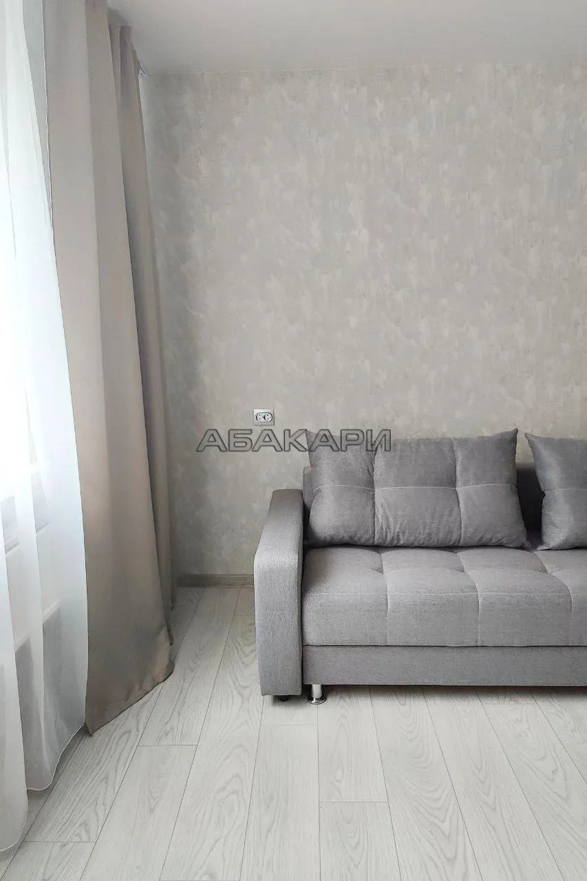 2-комнатная Свободный проспект, 75Б  за 45000 руб/мес фото 1