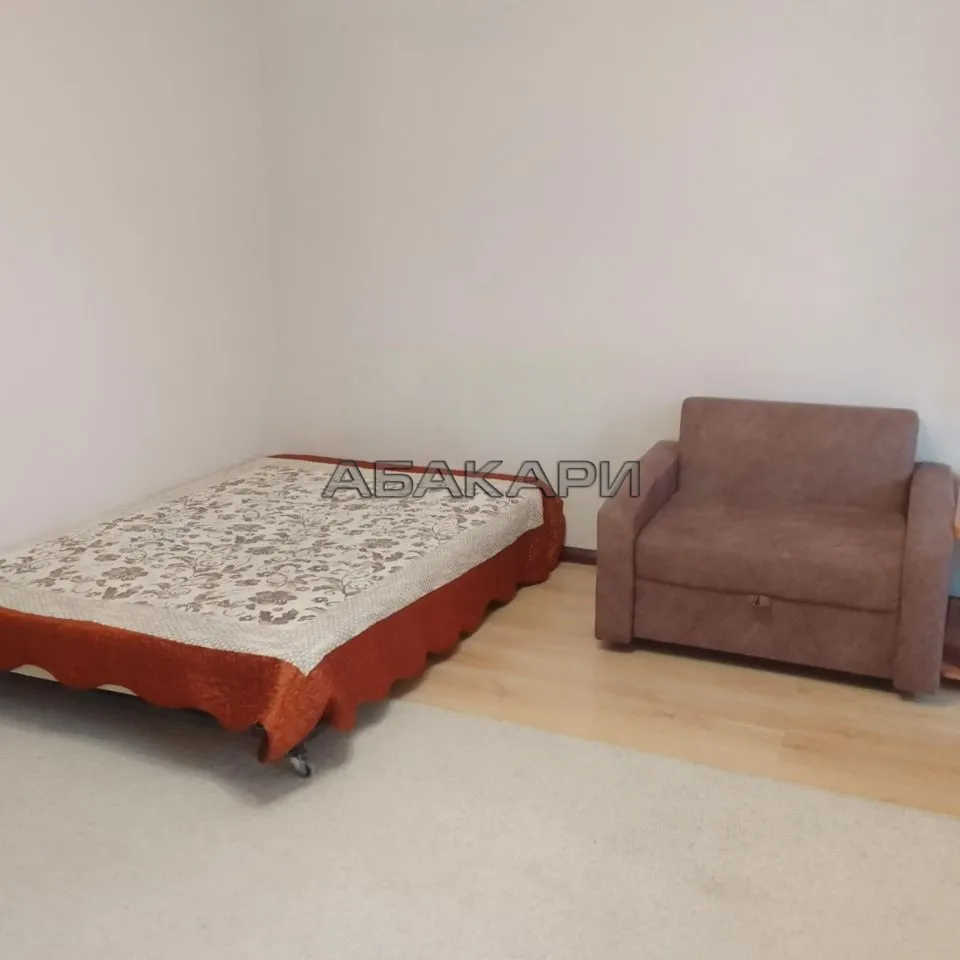 1-комнатная улица Александра Матросова, 21  за 24000 руб/мес фото 3