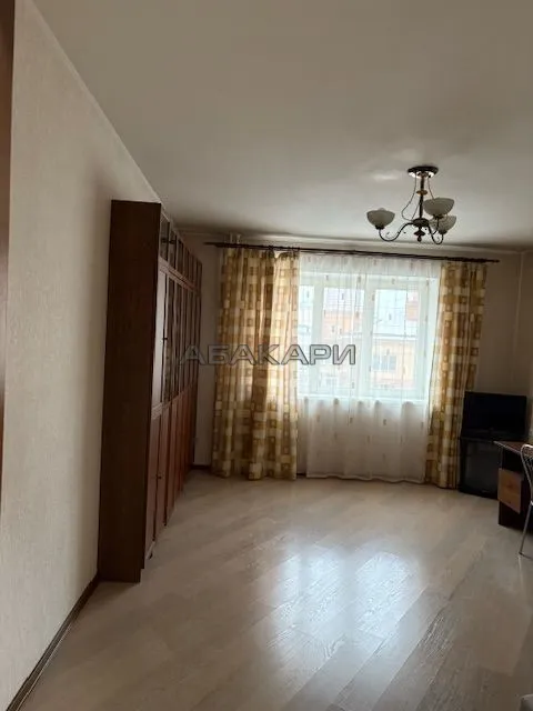 2-комнатная улица Авиаторов, 33  за 47000 руб/мес фото 6