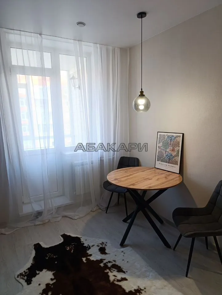 1-комнатная улица Авиаторов, 44  за 45000 руб/мес фото 3