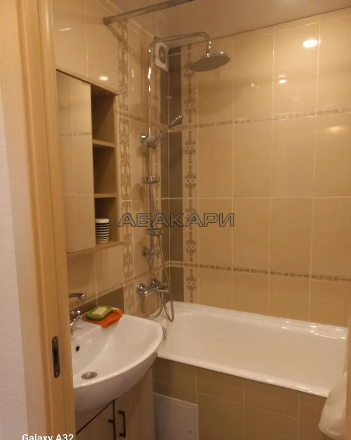 3-комнатная улица Чернышевского, 106  за 55000 руб/мес фото 13