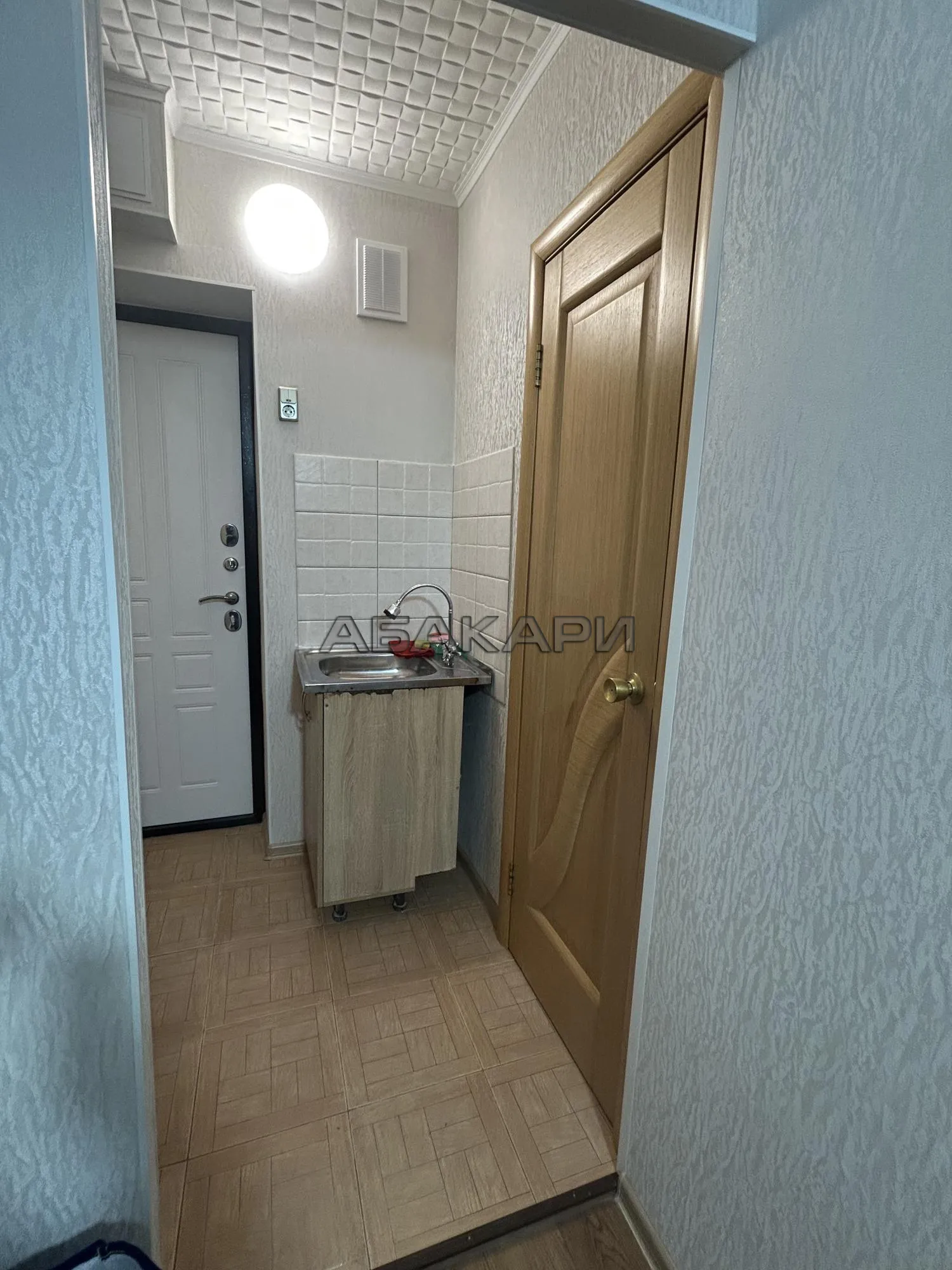 студия улица Гастелло, 27  за 17000 руб/мес фото 3