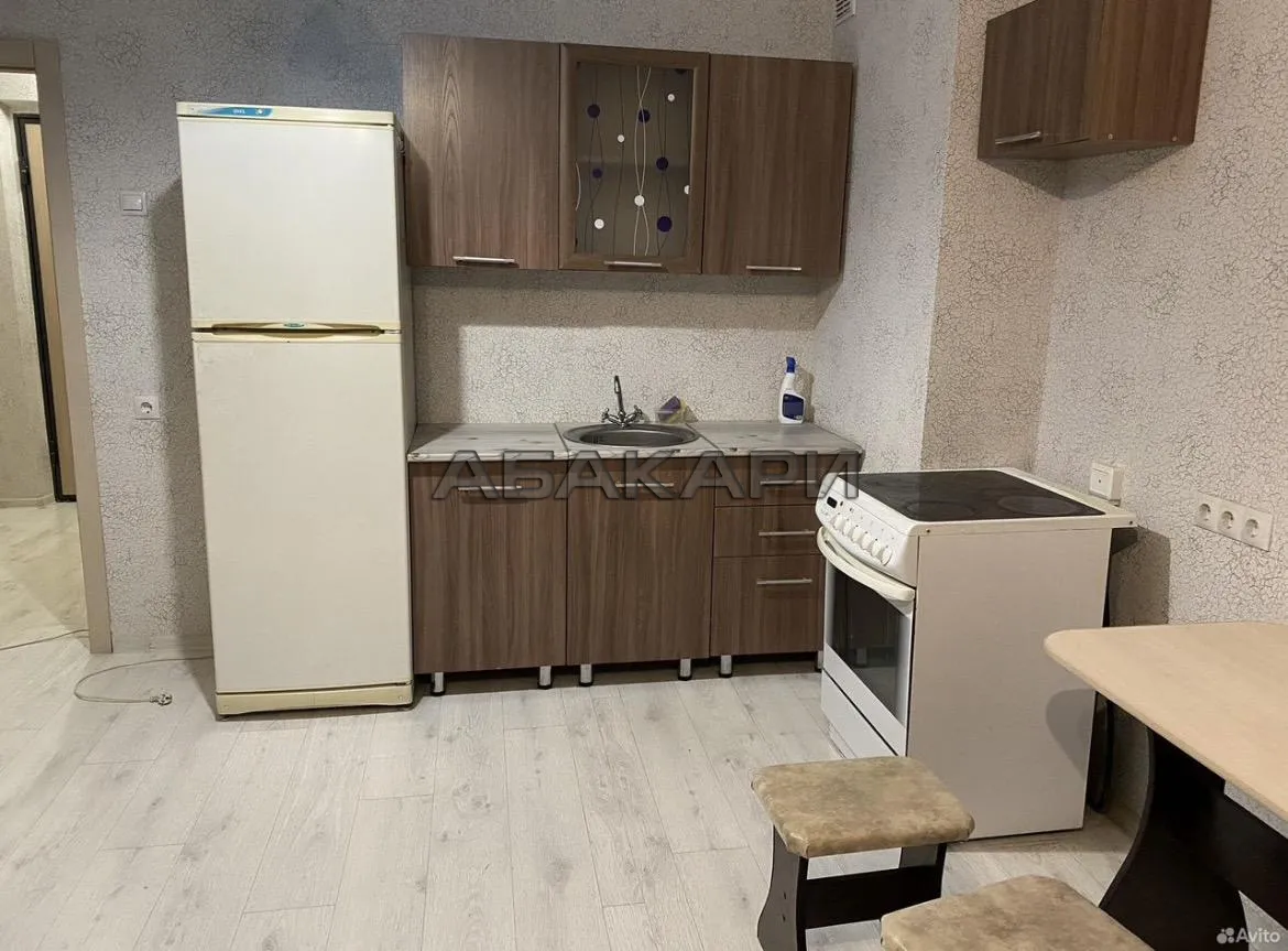 студия Апрельская улица, 6Б  за 24000 руб/мес фото 1