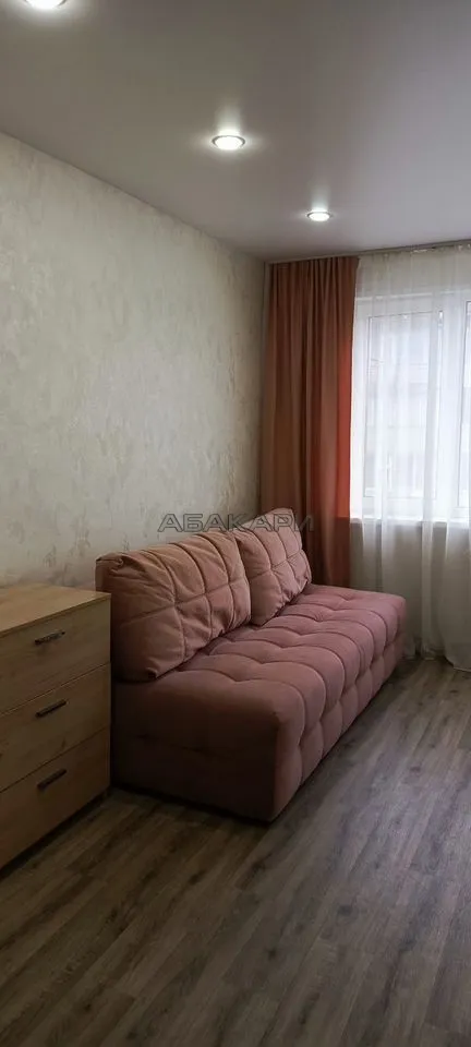 студия улица 60 лет Октября, 110  за 20000 руб/мес фото 1